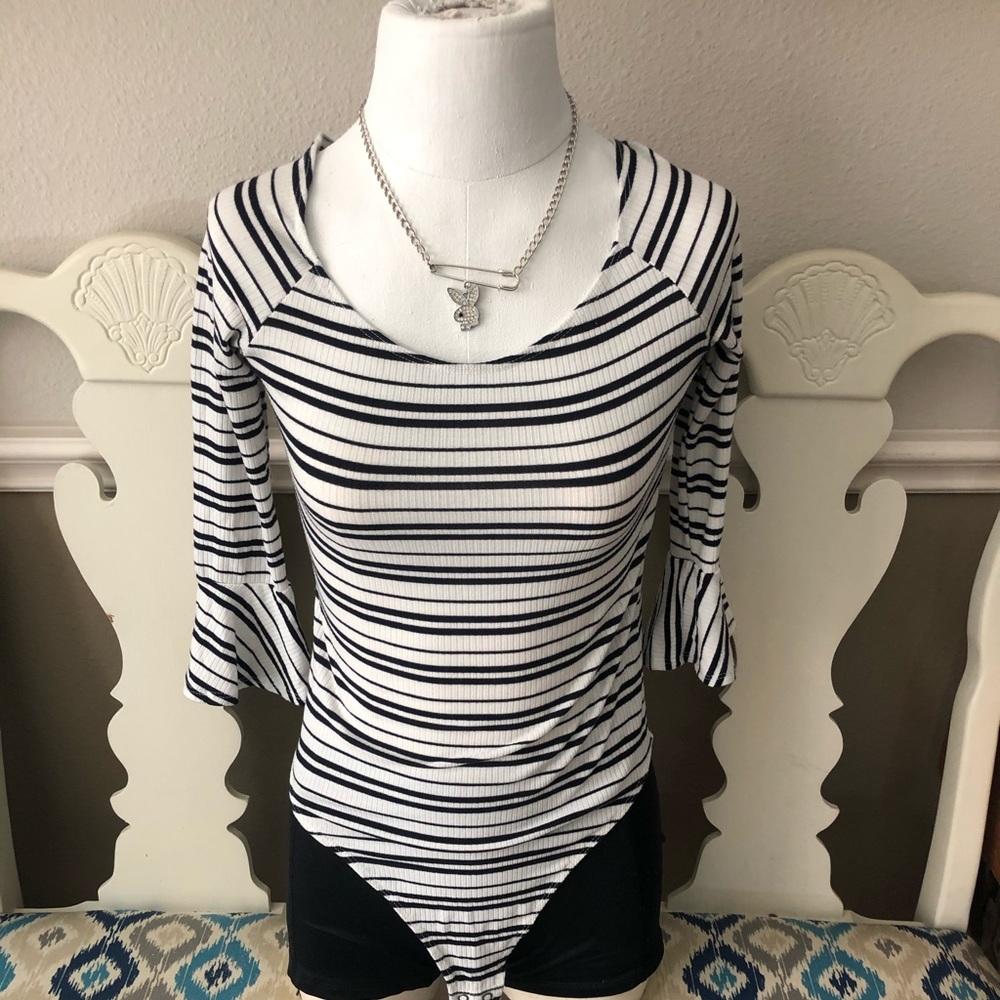 Abercrombie & Fitch body suit